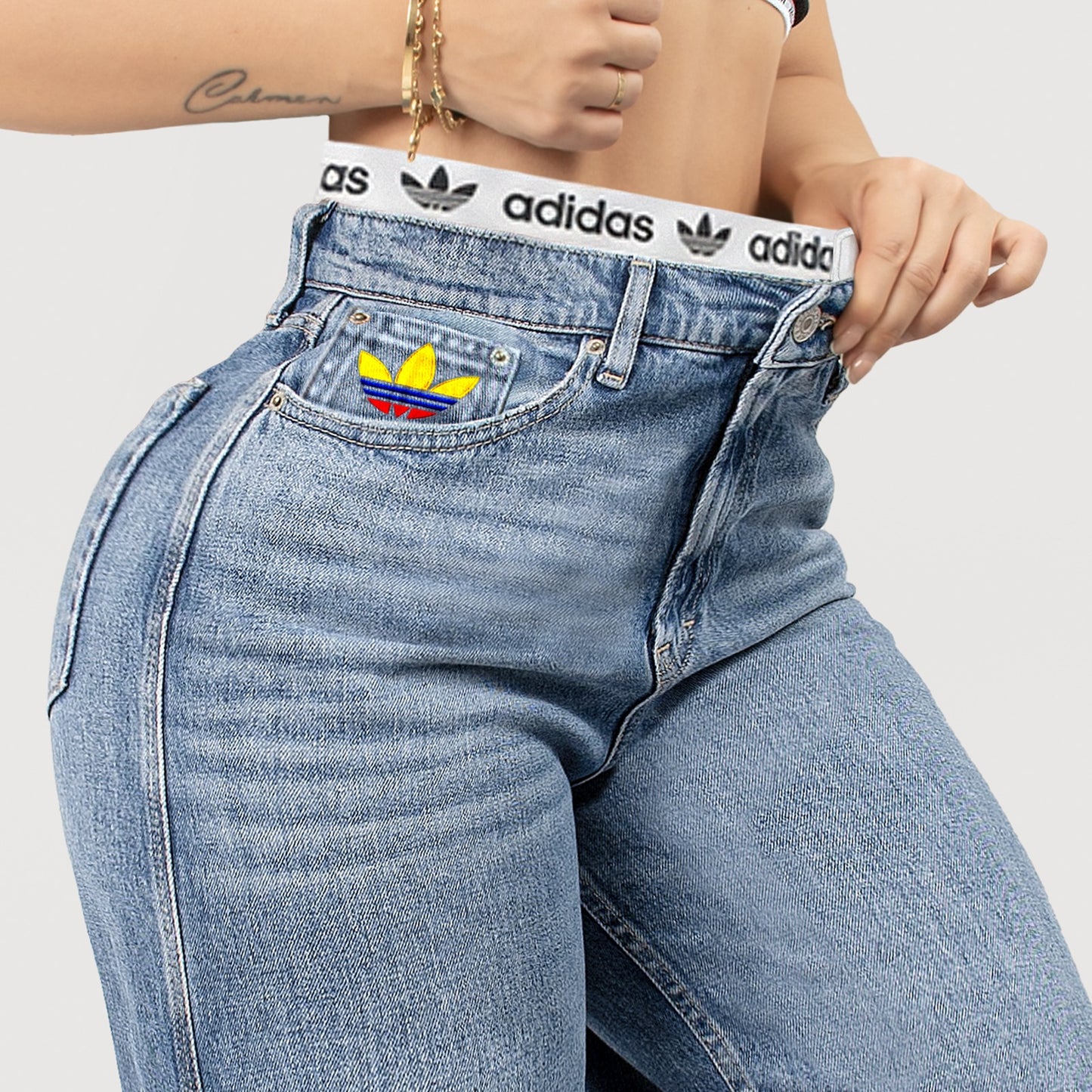 Jeans Premium Mujer A 2026 Claro