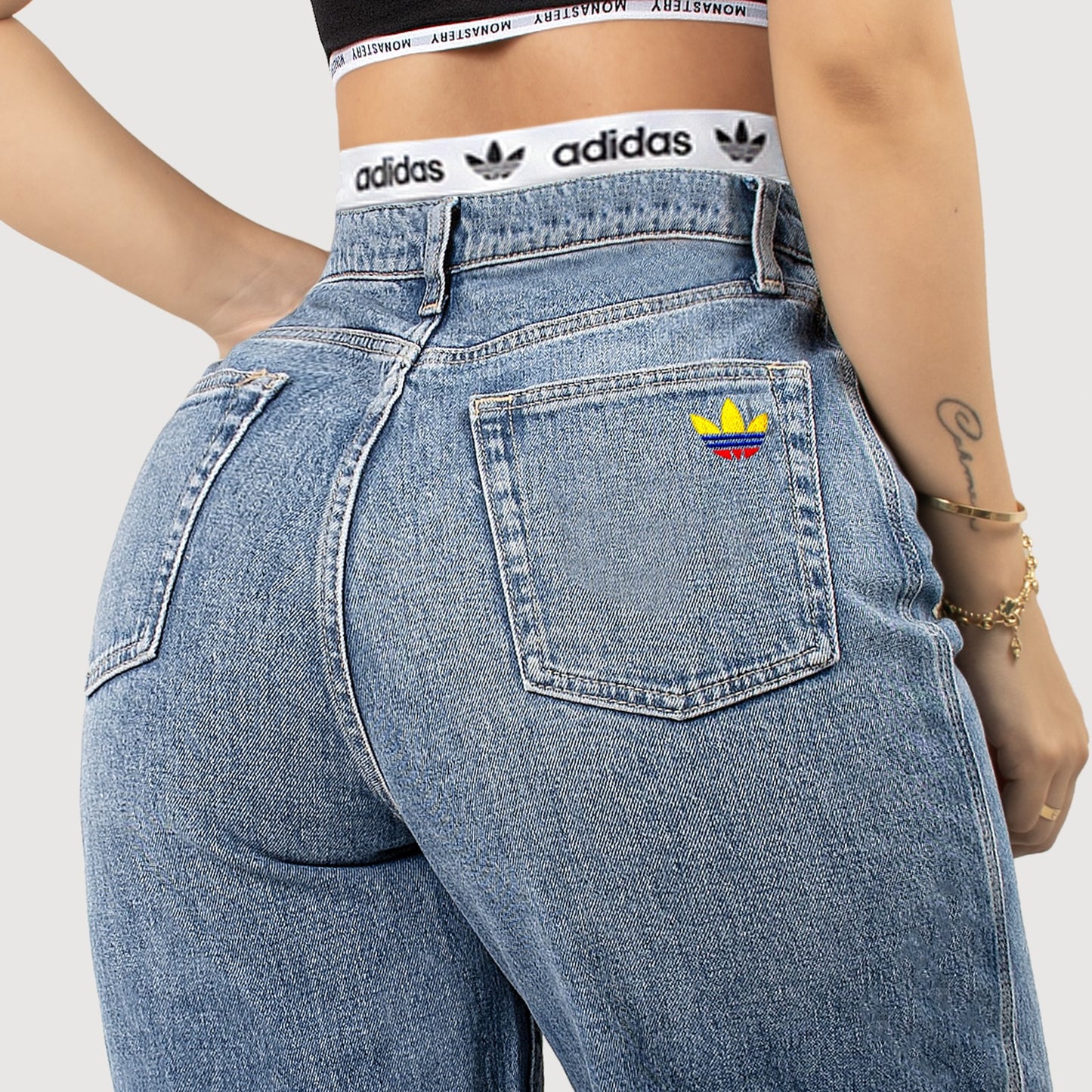 Jeans Premium Mujer A 2026 Claro