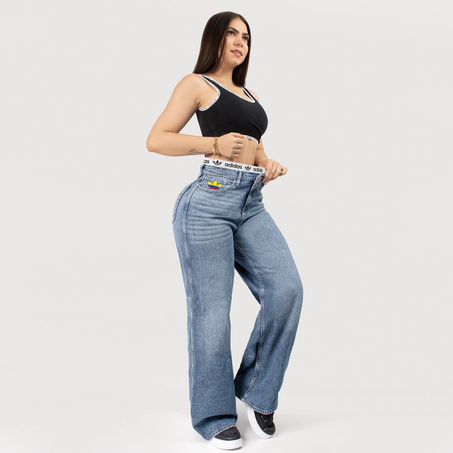 Jeans Premium Mujer A 2026 Claro