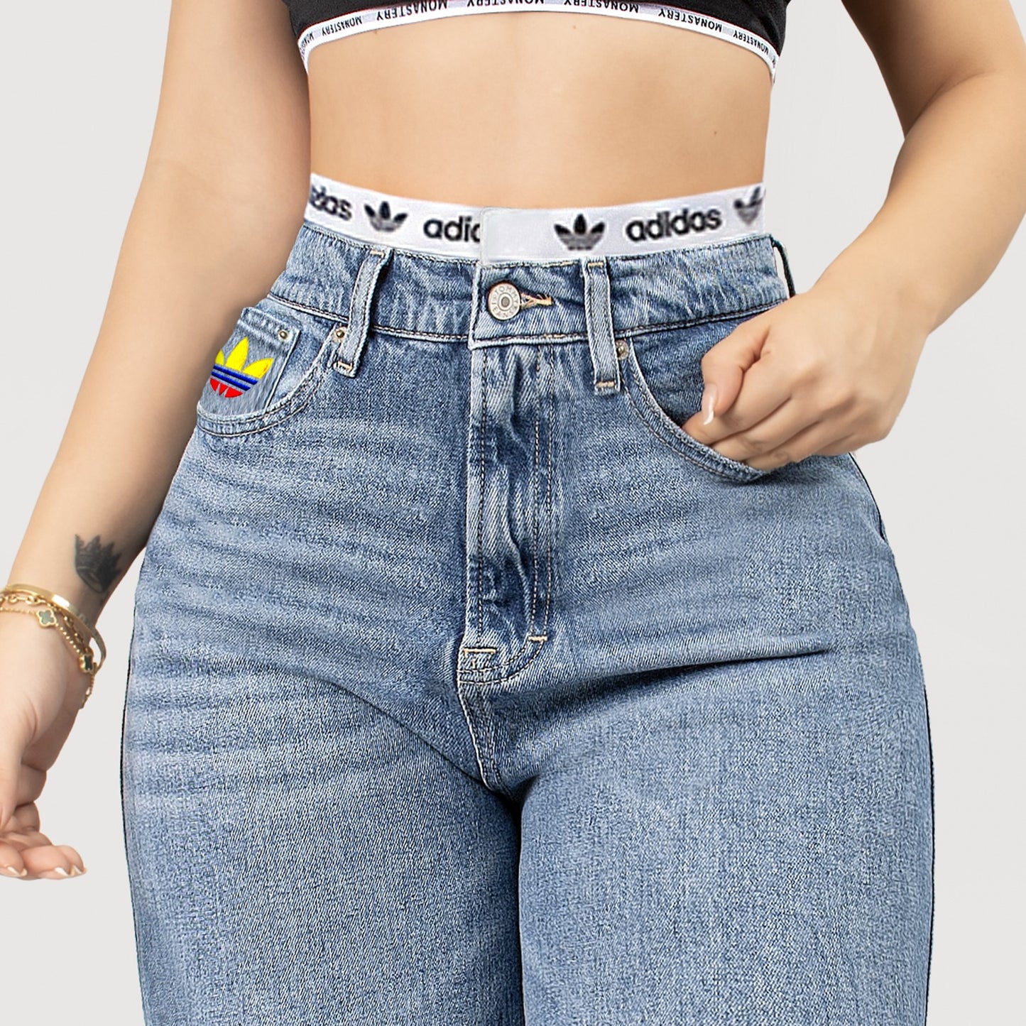 Jeans Premium Mujer A 2026 Claro